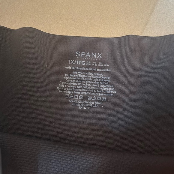 Nwt Ladies HIGHWAISTED SPANX LEGGINGS - Picture 5 of 5